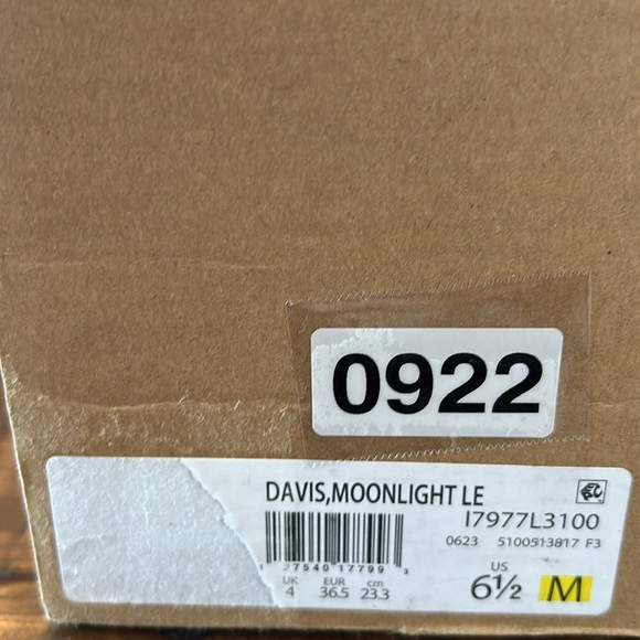 Vince Davis Moonlight Flats Size 6.5 - Picture 11 of 11